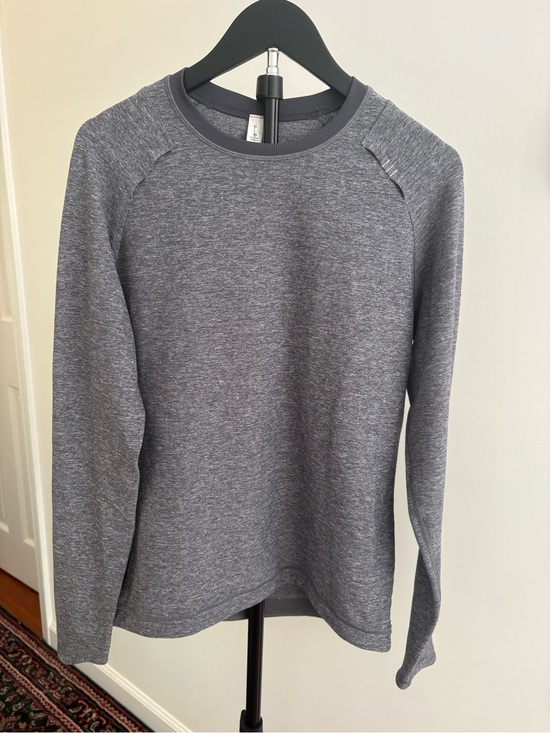 lululemon athletica Tops - lululemon athletica heather charcoal gray crewneck